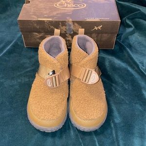Chaco ramble fluff shoe